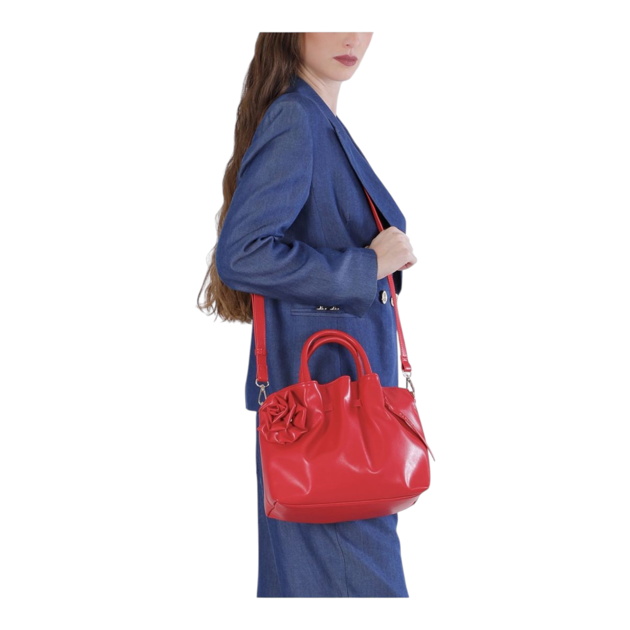 BORSA PICCOLA MORBIDA CON PIEGHE EFFETTO NAPPA CON APPLICAZIONE IN TINTA ROSSO